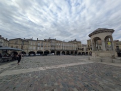 Et oui 025 * 4000 x 3000 * (2.93MB)